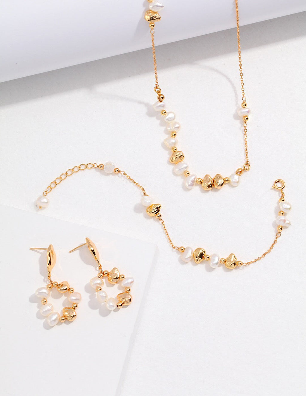 Pulseira de pérolas