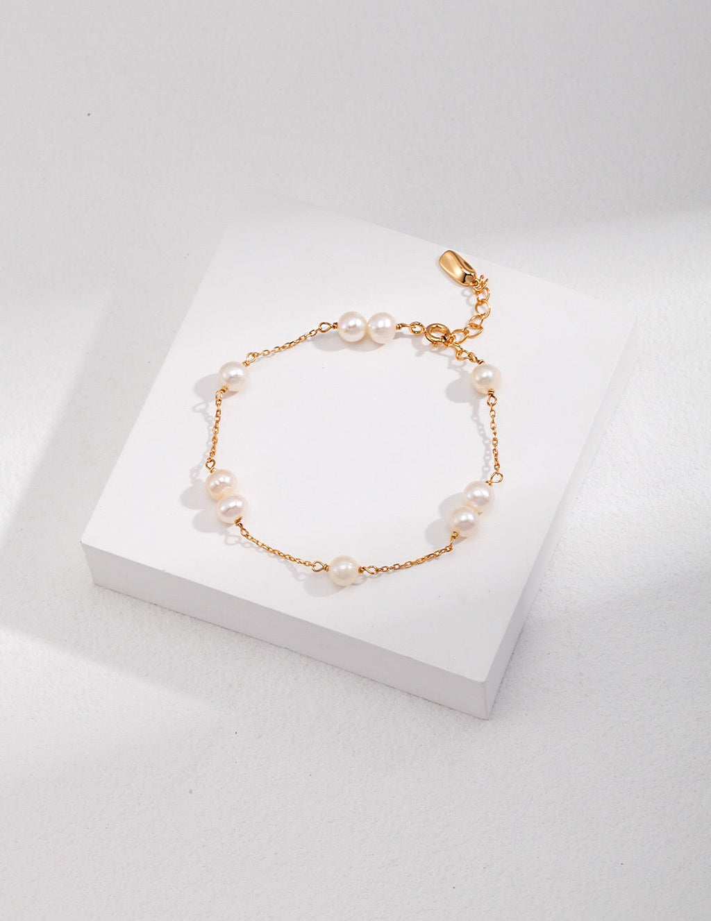 Pulseira pérolas de água doce